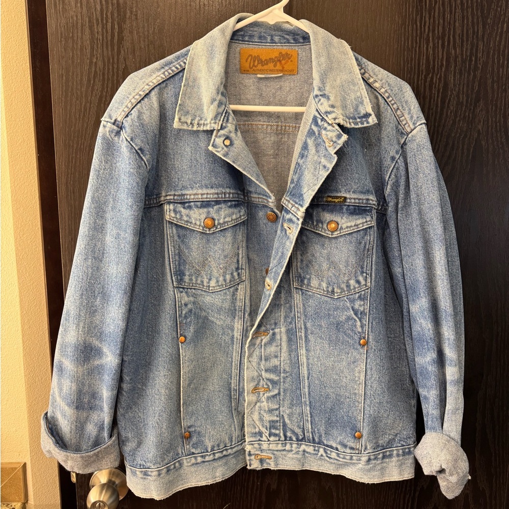 Amazing vintage wranglers denim jacket
